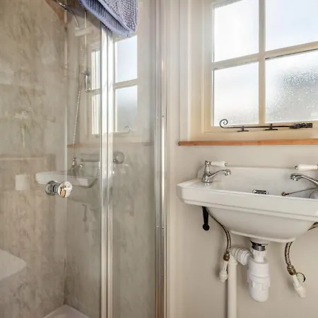 Maes Shepherds Hut Holiday home Uldale